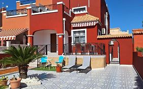 Casa Azul Los Montesinos